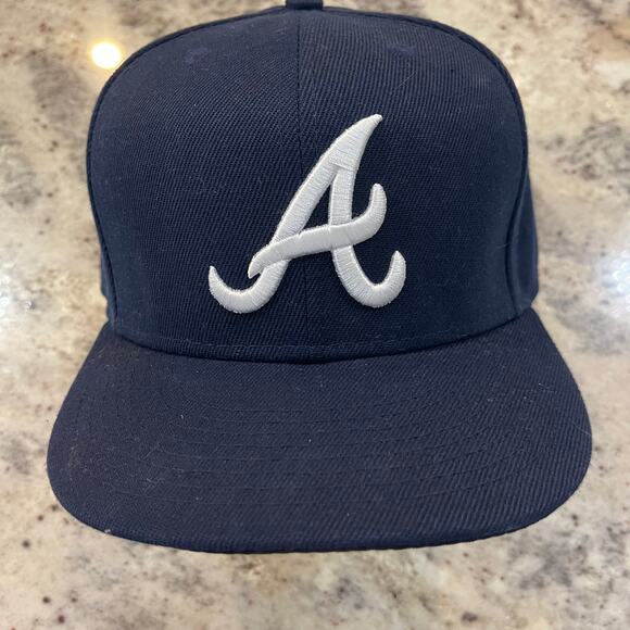 Atlanta Braves On Field Fitted Hat 7 1/4 - Picture 1 of 4